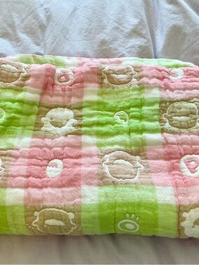 Muslin Cotton Baby Quilt - Soft Nursery Blanket